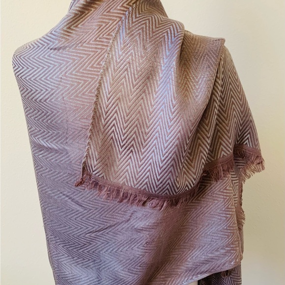 Pashmina - Picture 2 of 9
